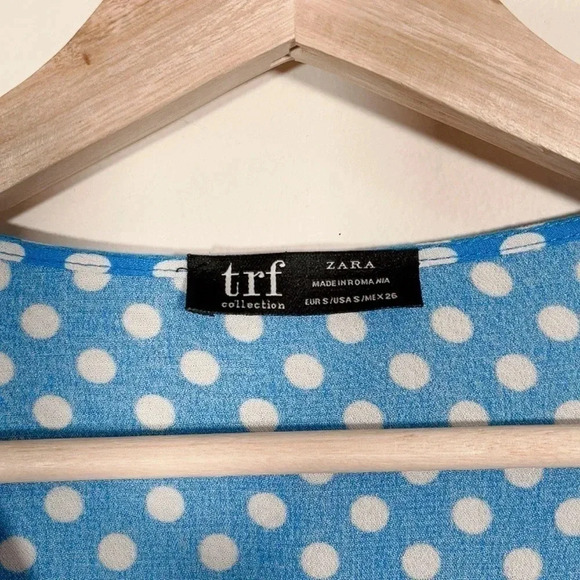 🌟✨2 for $30✨🌟 ZARA  | POLKA DOT BLUE CROP TOP - Picture 10 of 16